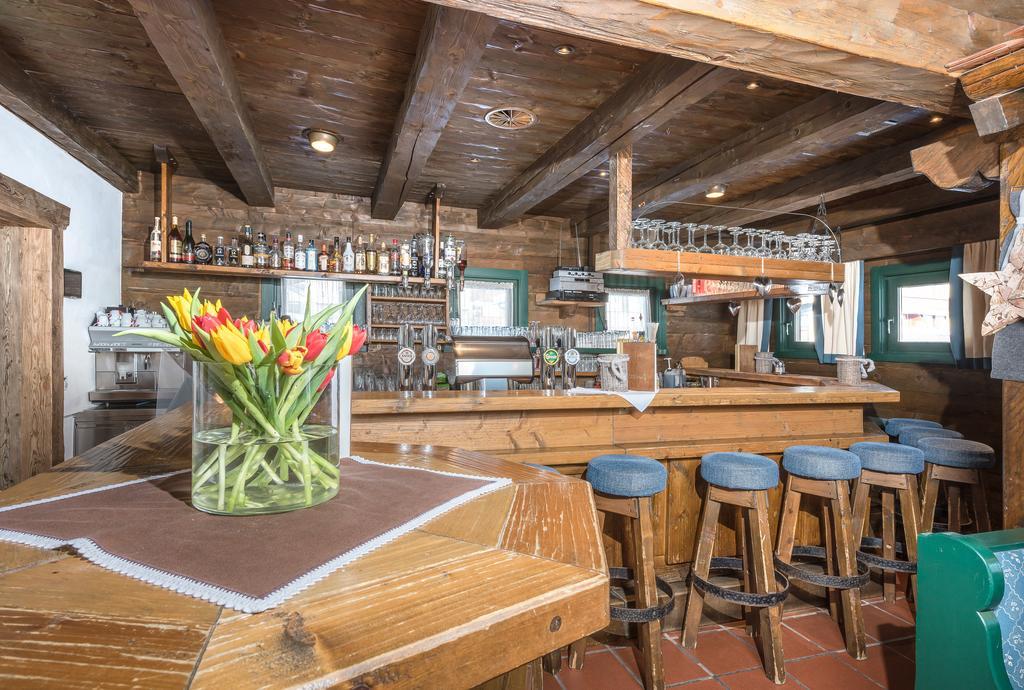 Pension Restaurant Dorfalm Leogang Exterior photo